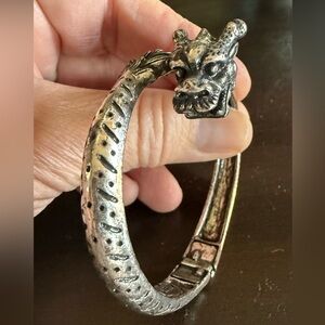 Lucky Brand Women’s Metallic Dragon Bracelet Witch’s Estate Sale ⭐️Great story⭐️